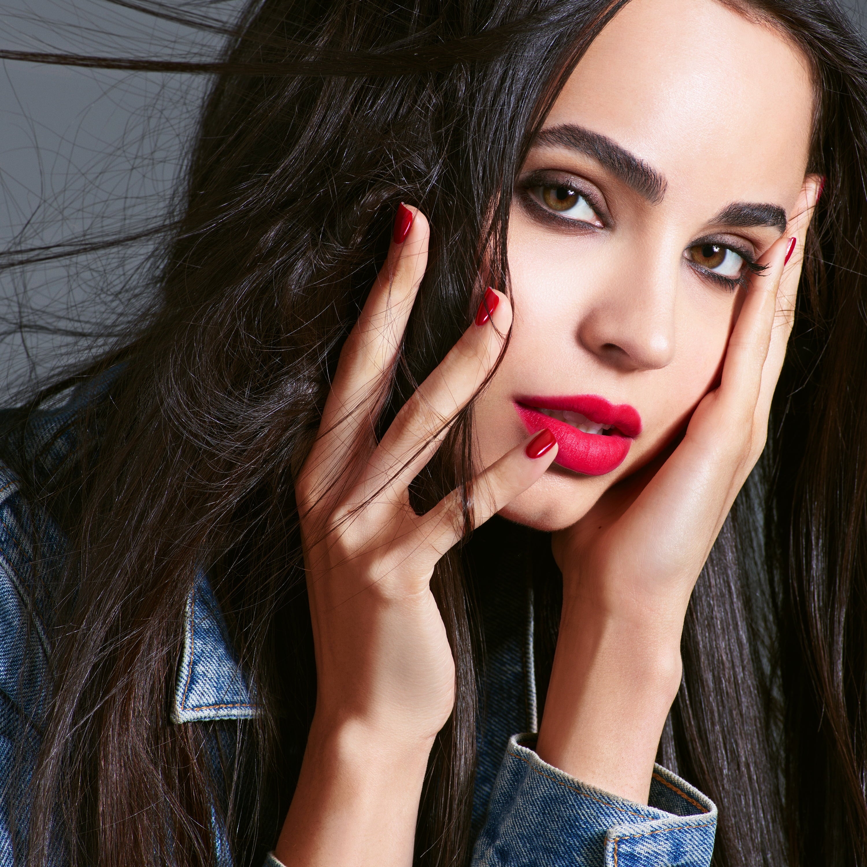 Revlon x Sofia Carson Ultra HD Matte Lipcolor WIP - The Sofia Red
